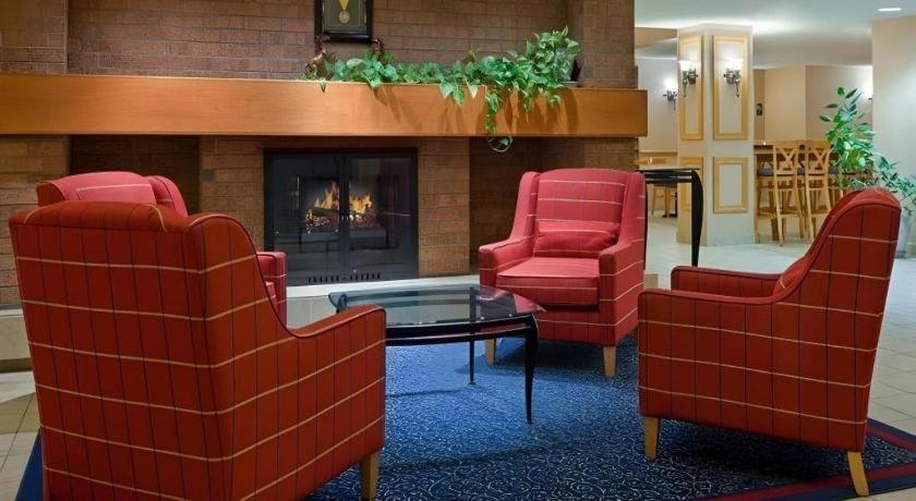 Holiday Inn Express Toronto East - Scarborough By Ihg Exterior foto